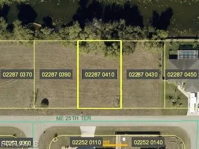 2201 25th Ter, Cape Coral, Florida 33909