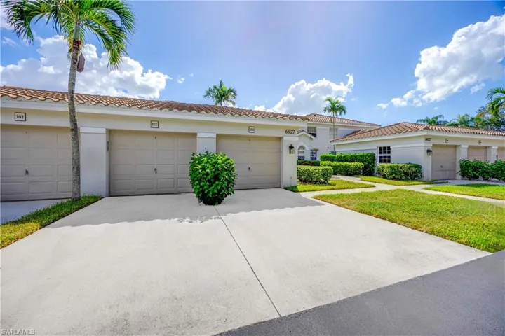 6927  Satinleaf N RD, Naples, FL 34109