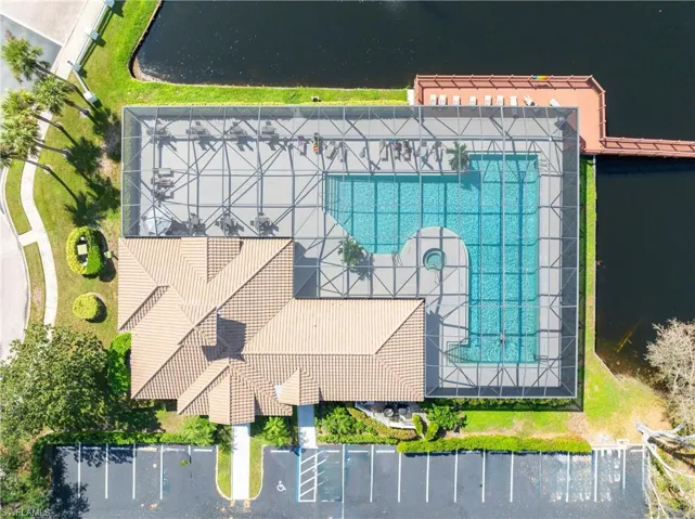 6927  Satinleaf N RD, Naples, FL 34109