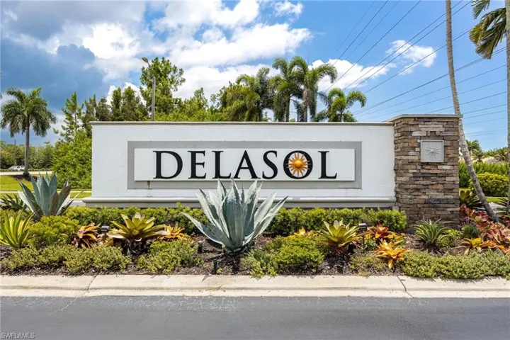 15909 Delasol Ln, Naples, Florida 34110