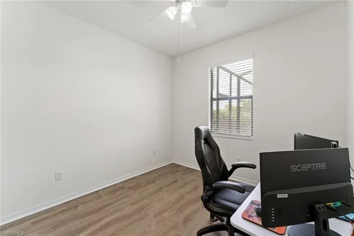 Guest bedroom 1