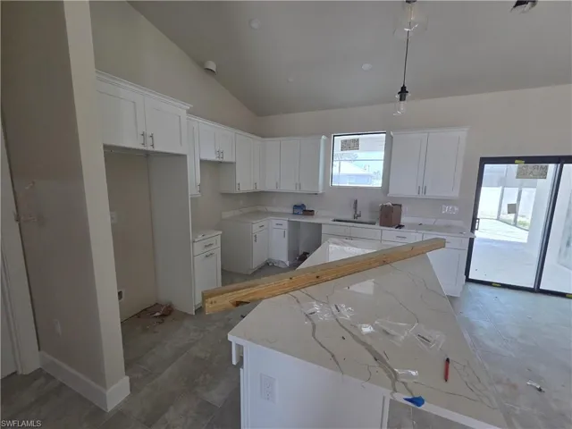 1815 Sw 2nd St, Cape Coral, Florida 33991