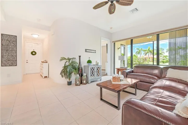 4902 Sw 17th Pl # 4a, Cape Coral, Florida 33914