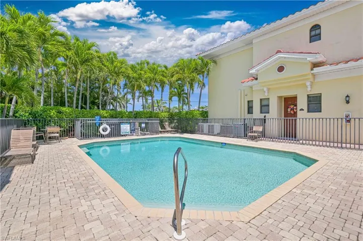 4902 Sw 17th Pl # 4a, Cape Coral, Florida 33914