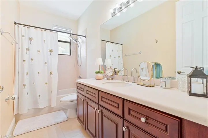 4902 Sw 17th Pl # 4a, Cape Coral, Florida 33914
