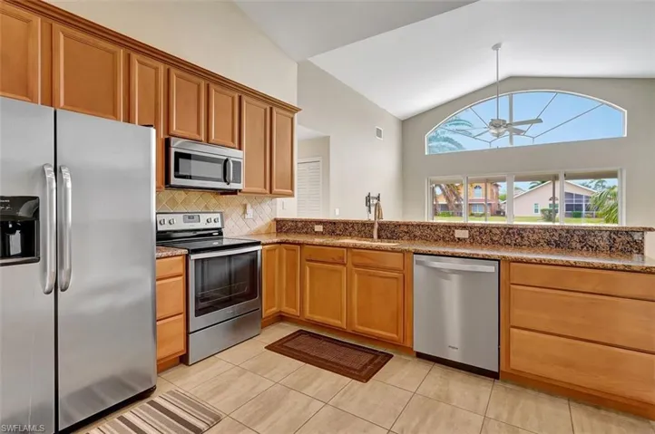 13566  Cherry Tree  CT, Fort Myers, FL 33912