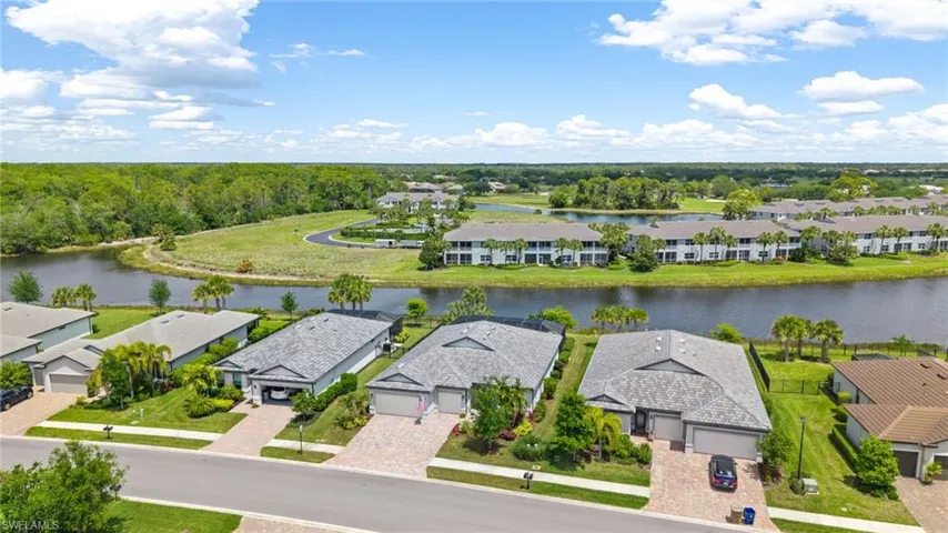4057 E Hampton Cir, Alva, Florida 33920