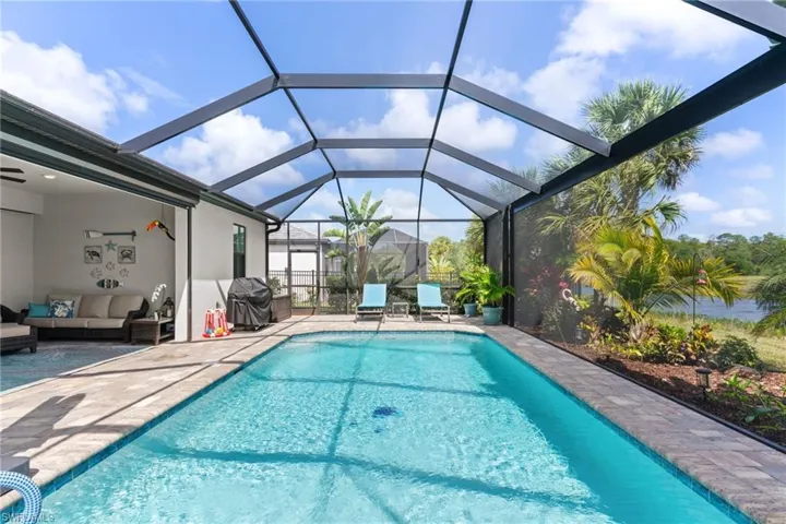 4057 E Hampton Cir, Alva, Florida 33920