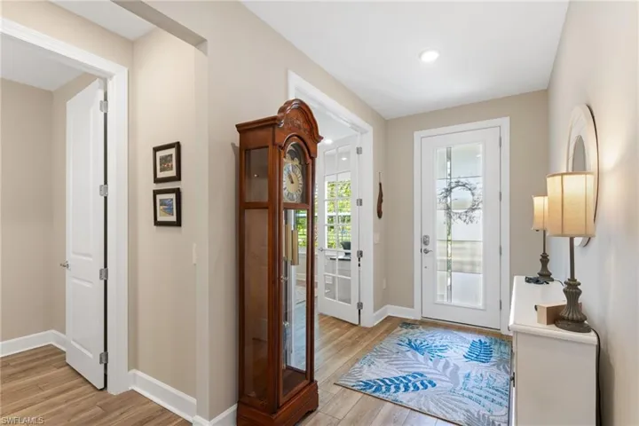 4057 E Hampton Cir, Alva, Florida 33920