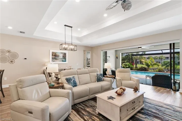 4057 E Hampton Cir, Alva, Florida 33920