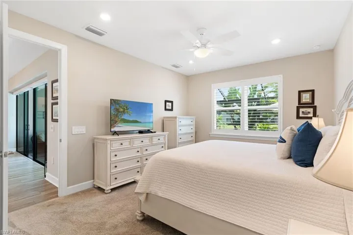 4057 E Hampton Cir, Alva, Florida 33920