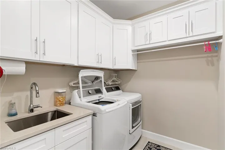 4057 E Hampton Cir, Alva, Florida 33920