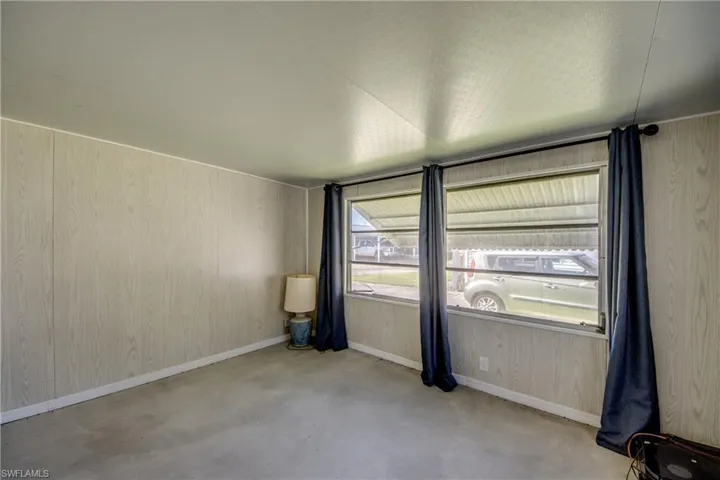 123 Amber Ave, North Fort Myers, Florida 33917