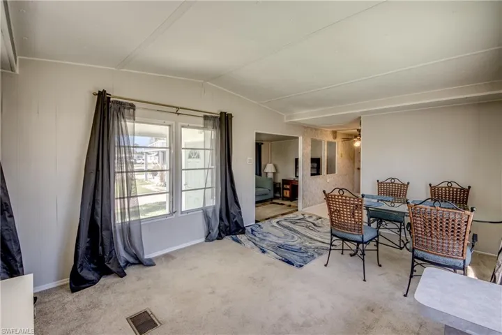 123 Amber Ave, North Fort Myers, Florida 33917