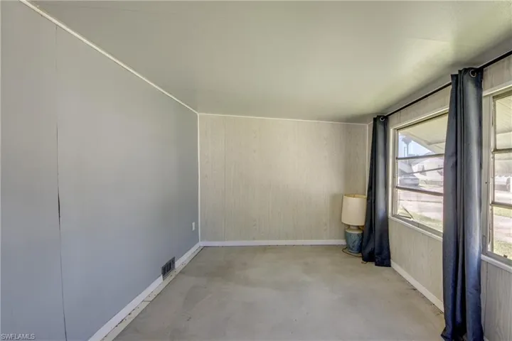 123 Amber Ave, North Fort Myers, Florida 33917