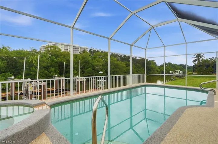 211 Flamingo Ave, Naples, Florida 34108