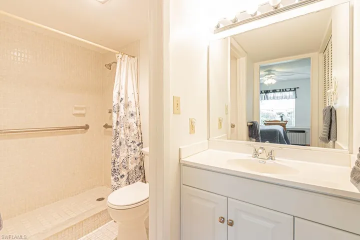 325  Charlemagne  BLVD, Naples, FL 34112