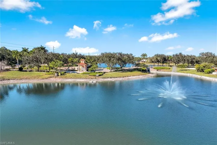 3201  Brookeview  CT, Naples, FL 34120