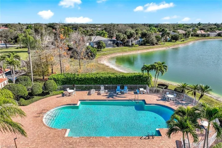 3201  Brookeview  CT, Naples, FL 34120
