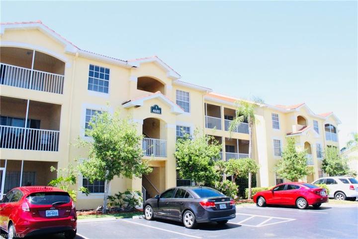 4680  Saint Croix  LN, Naples, FL 34109