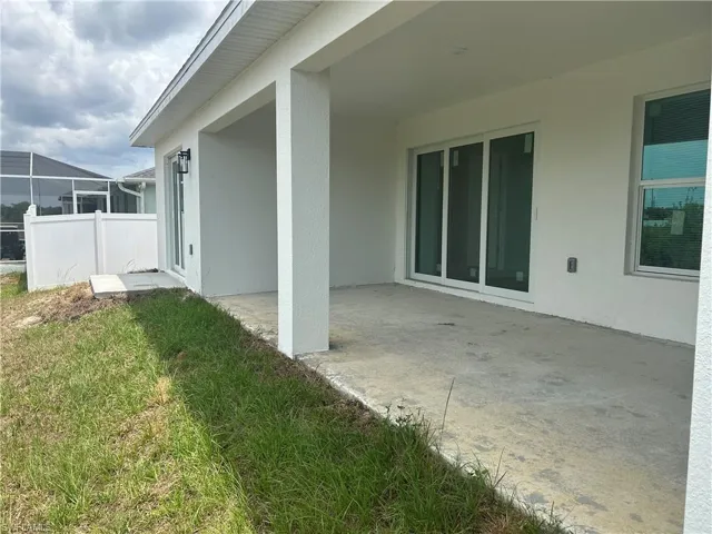 2524 NE 1st  PL, Cape Coral, FL 33909