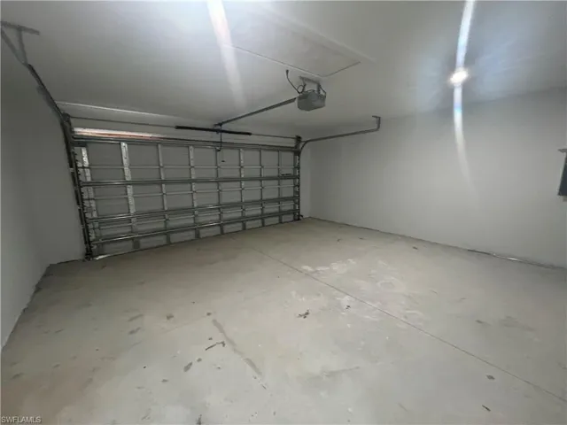 2524 NE 1st  PL, Cape Coral, FL 33909