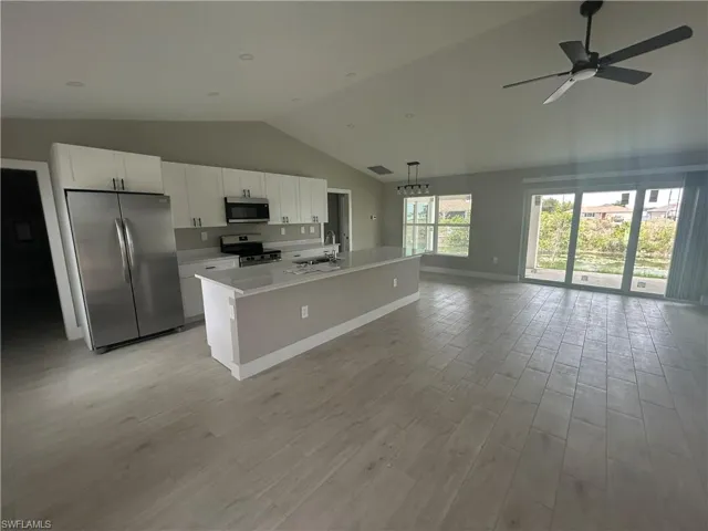 2524 NE 1st  PL, Cape Coral, FL 33909