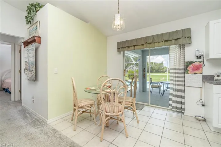 928 Se 5th Pl, Cape Coral, Florida 33990
