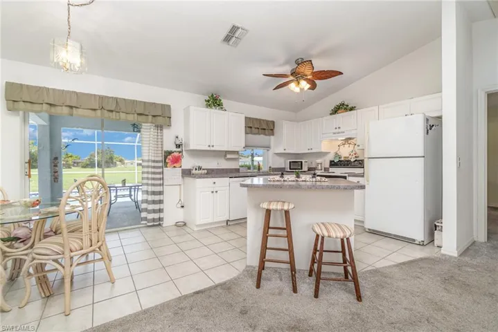 928 Se 5th Pl, Cape Coral, Florida 33990