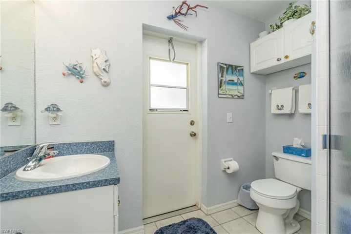 928 Se 5th Pl, Cape Coral, Florida 33990