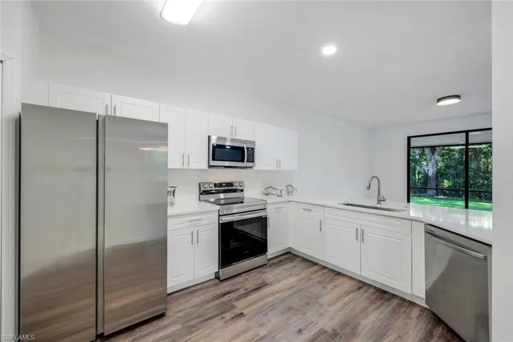 All new stainless steel appliances, sink, quartz countertops
