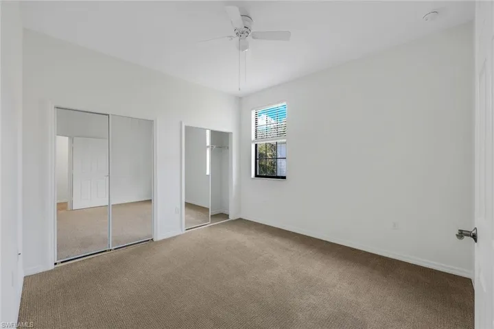 15462  Summit Place  CIR, Naples, FL 34119
