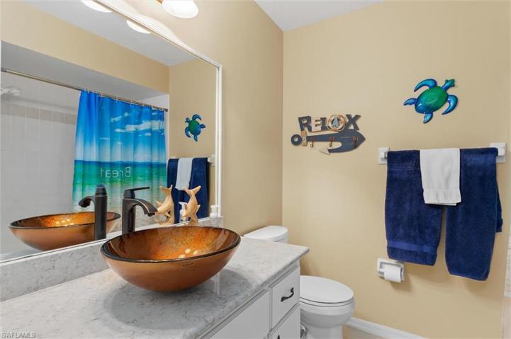 2nd bathroom has a shower/tub combo