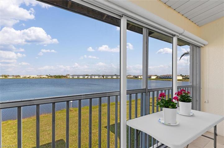 Lanai has sliding doors that open to let the breezes in.