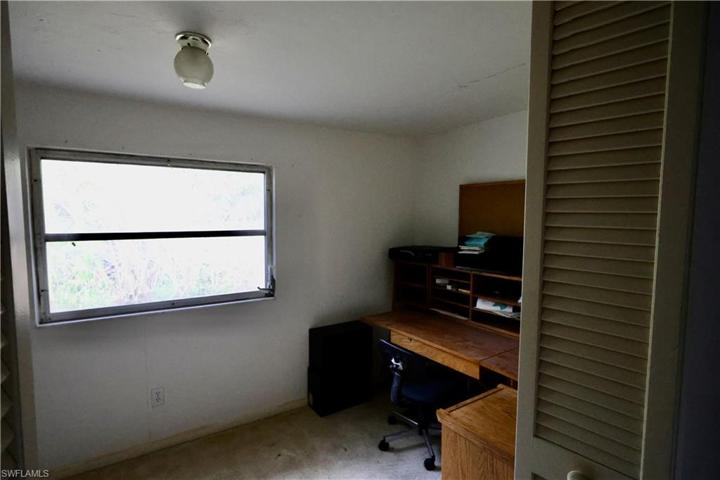 Master Walk-in Closet