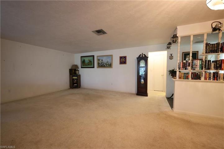 Family / Dining Area