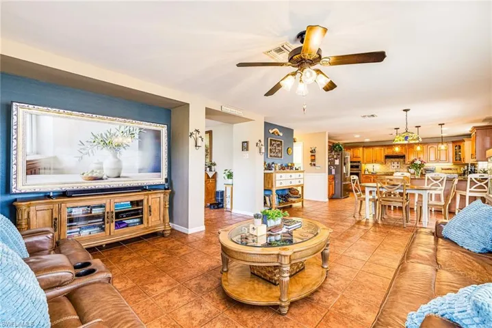 8010 Fountain Mist, Lehigh Acres, Florida 33972