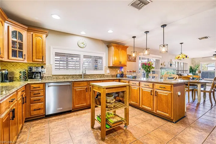 8010 Fountain Mist, Lehigh Acres, Florida 33972