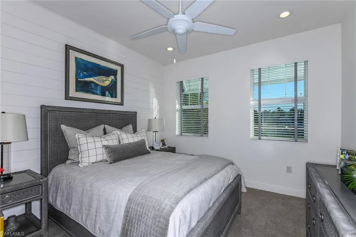 2659  Seychelles  CIR, Naples, FL 34112