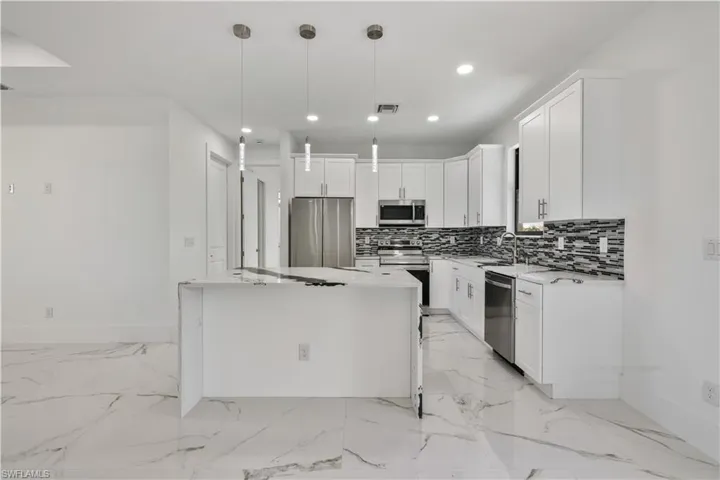 1708 El Dorado Blvd N, Cape Coral, Florida 33993