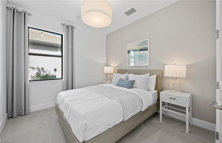 Photo of furnished model, options may vary.