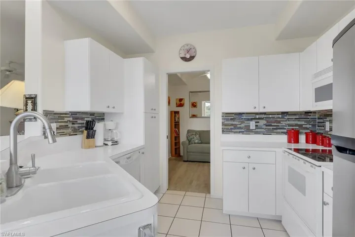 4011 Palm Tree Blvd 302, Cape Coral, Florida 33904