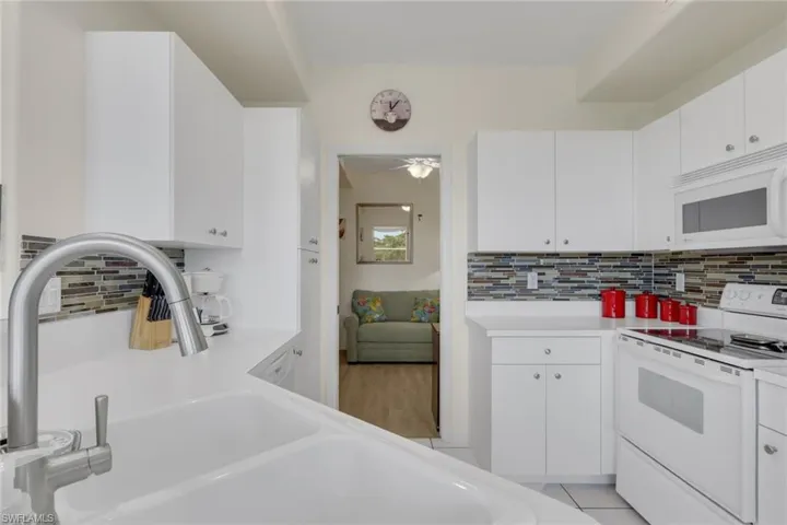 4011 Palm Tree Blvd 302, Cape Coral, Florida 33904