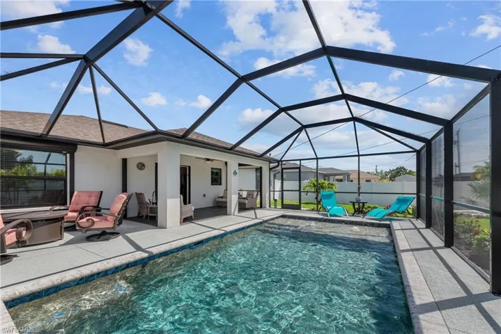 308 Se 2nd Ter, Cape Coral Fl 33990