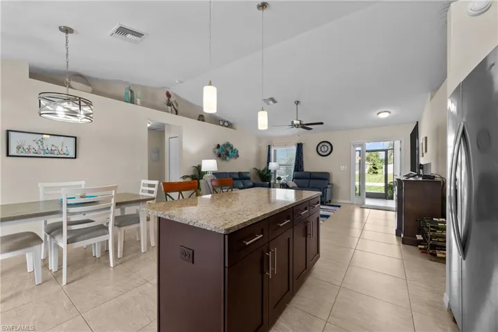 308 Se 2nd Ter, Cape Coral Fl 33990