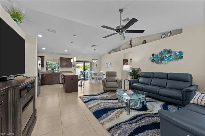308 Se 2nd Ter, Cape Coral Fl 33990