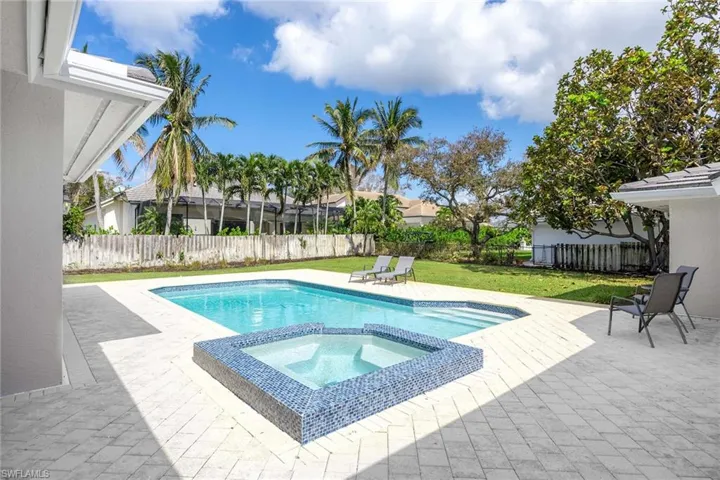 707 Port Side Dr, Naples, Florida 34103