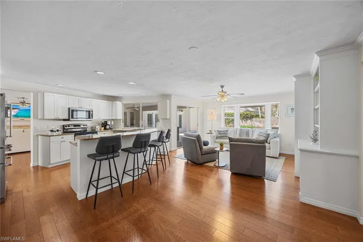 707 Port Side Dr, Naples, Florida 34103