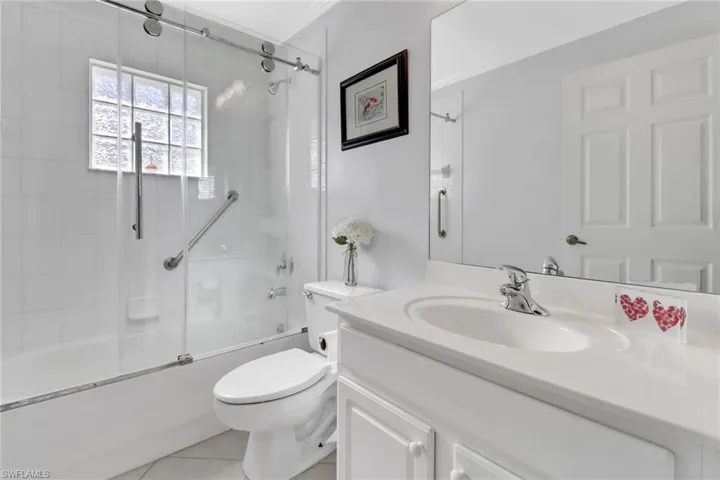 7477 Lourdes Ct, Naples, Florida 34104