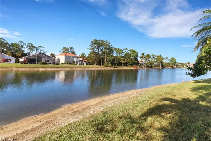 7477 Lourdes Ct, Naples, Florida 34104